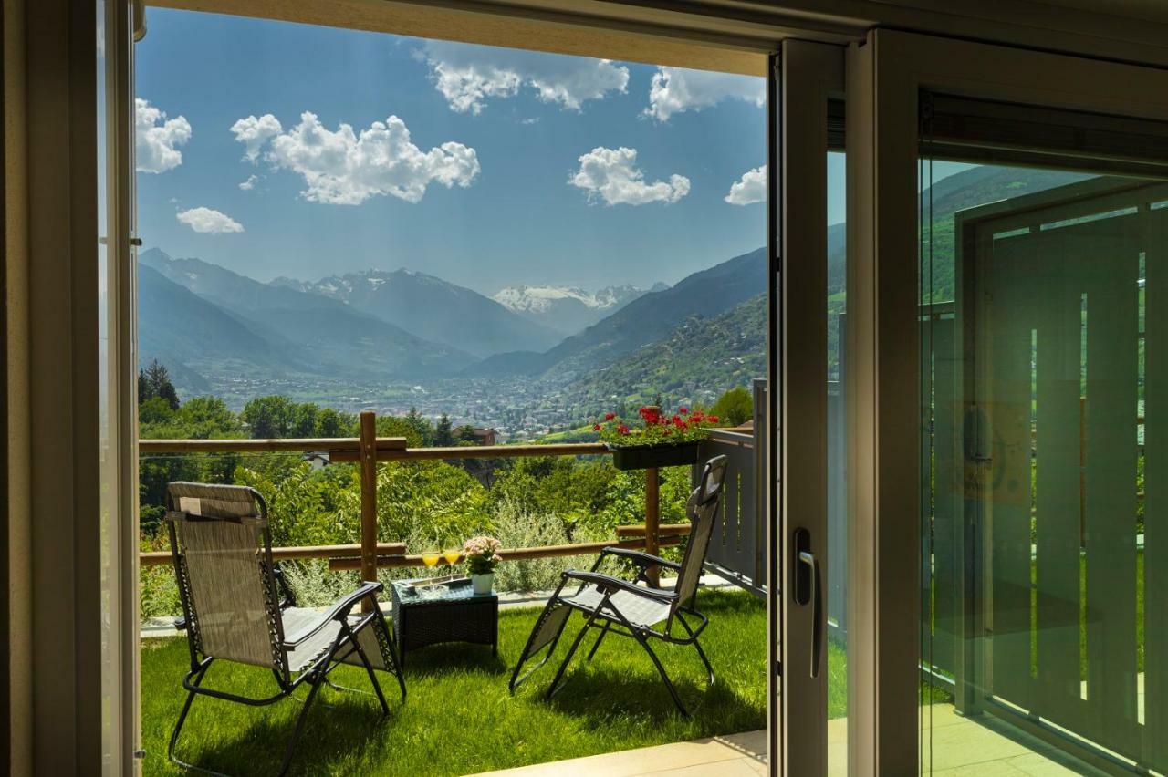 A&G Apartment Aosta - Elegante Casa 100 Mq Su Due Piani Con Wi-Fi-Giardino-Parcheggio Esterno foto