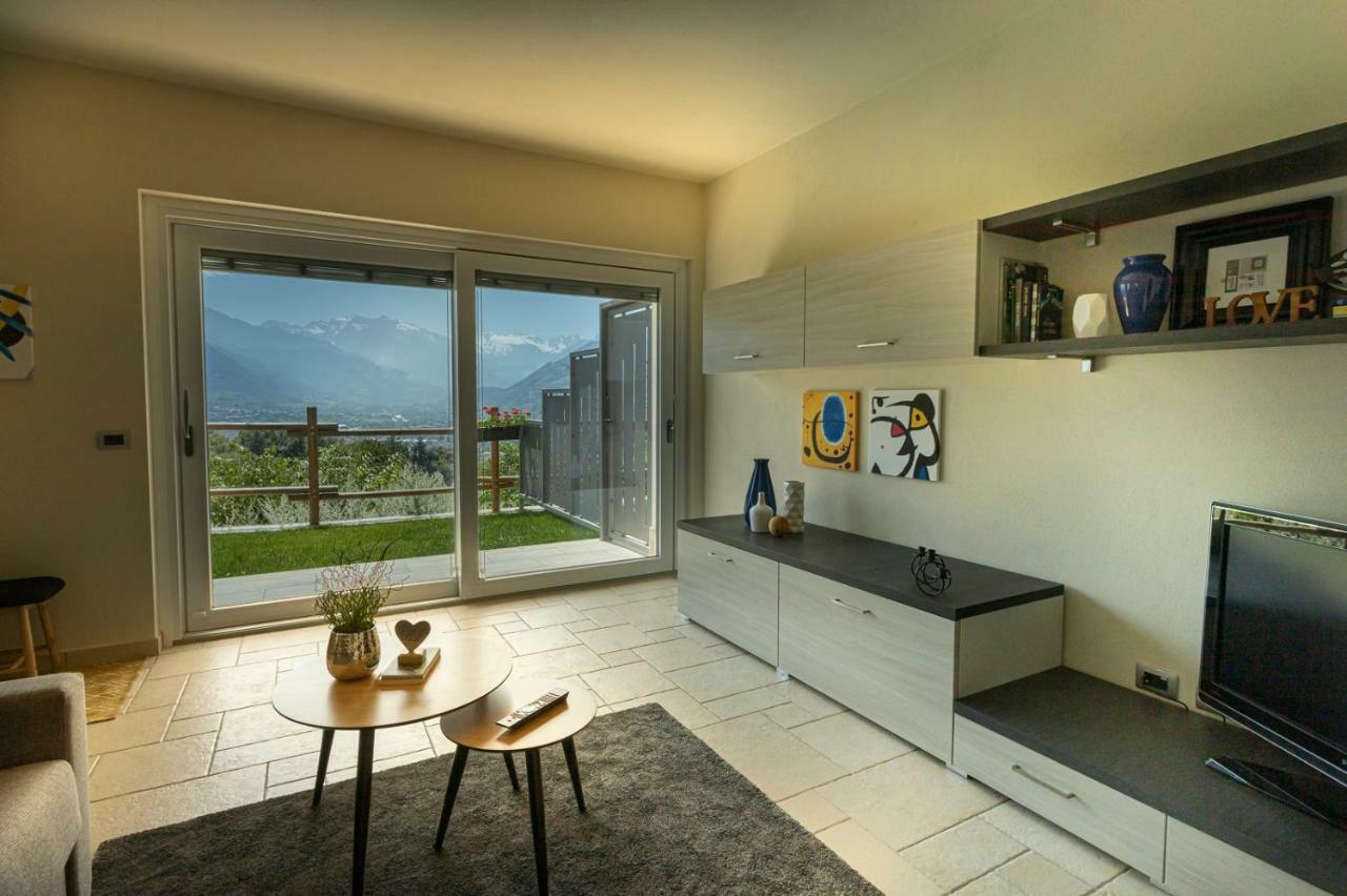 A&G Apartment Aosta - Elegante Casa 100 Mq Su Due Piani Con Wi-Fi-Giardino-Parcheggio Esterno foto